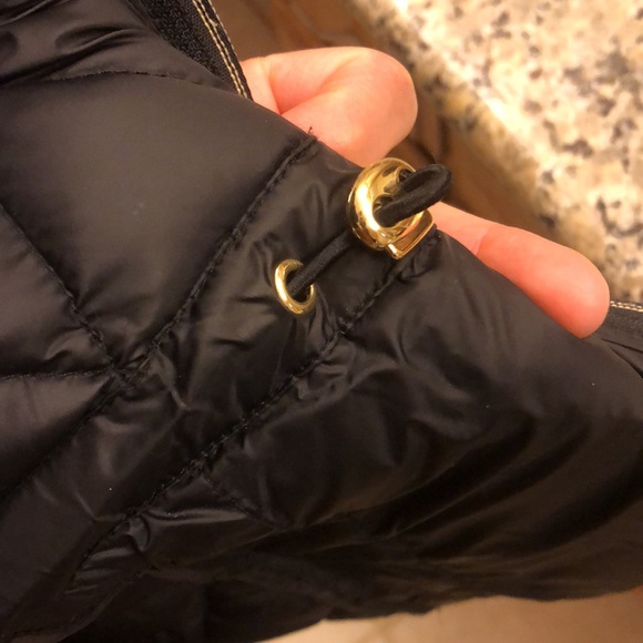 Michael Kors Puffer Jacket - Picture 10 of 10
